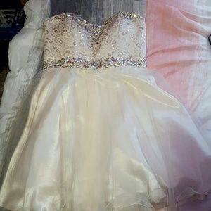 Off-white homecoming/formal dress, strapless